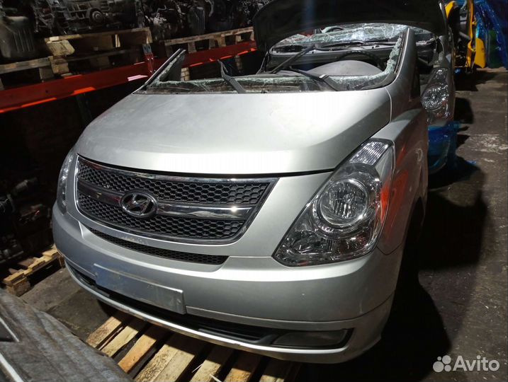 Фары Hyundai Grand starex