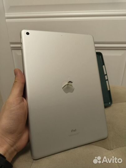 Планшет Apple iPad 9 2021 64Gb