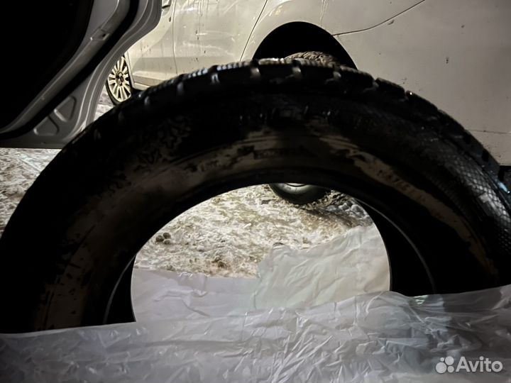 Gislaved Nord Frost 5 195/65 R15 96T