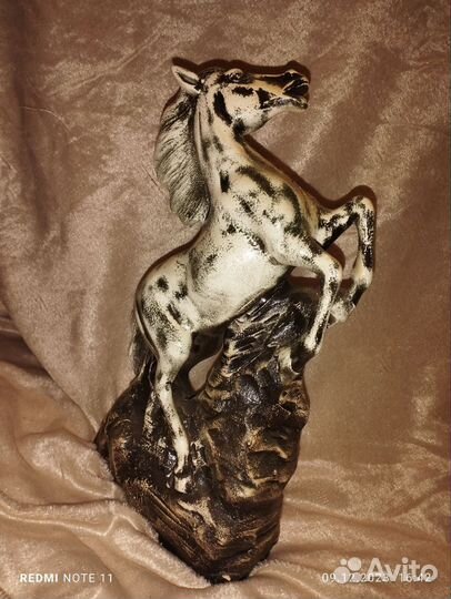 Конь, сувениры