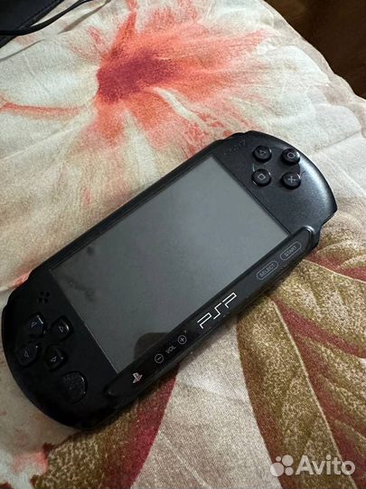 Sony psp e1008 street