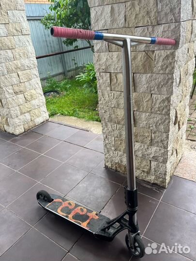 Титановый руль для трюкавого самоката лаки