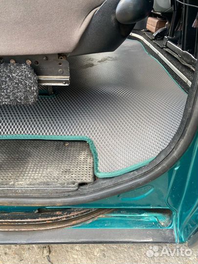 Комплект EVA Ковриков в минивэн