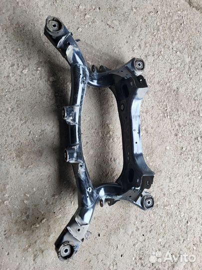Bmw 3 G20 подрамник задний