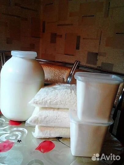 Молоко творог масло сливочное