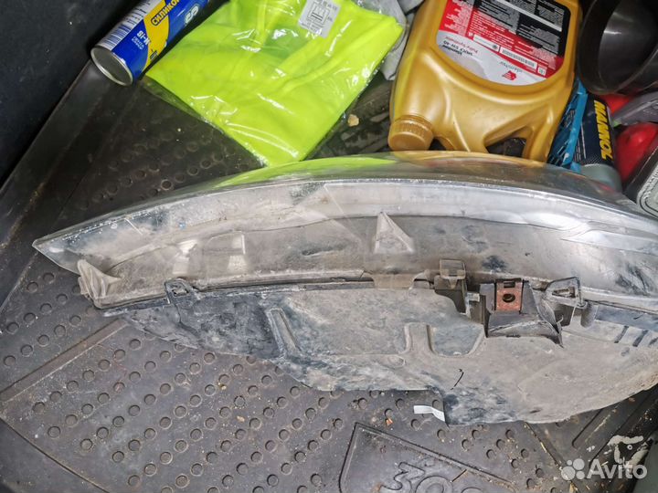 Передняя левая фара peugeot 308