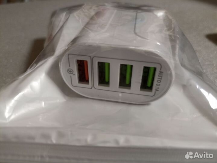 Зарядка USB 3,1 A, 4 гнезда