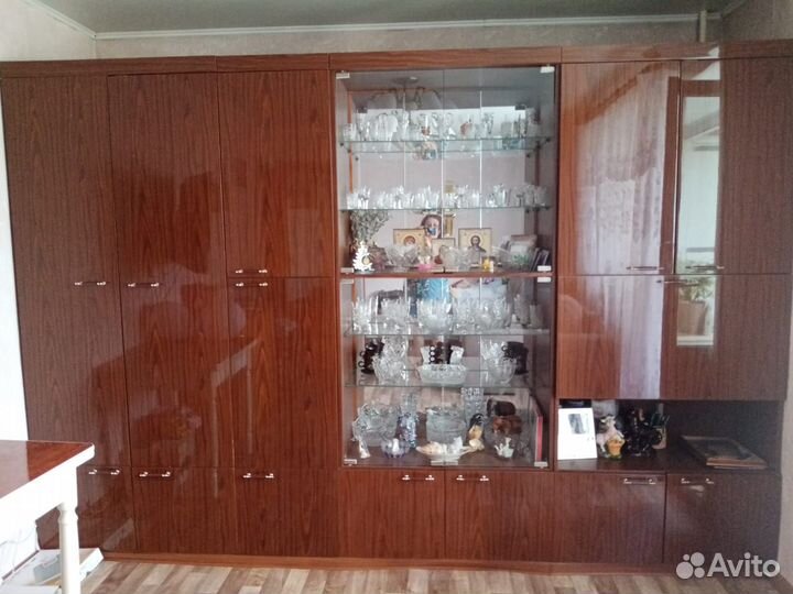 Стенка в гостиную бу