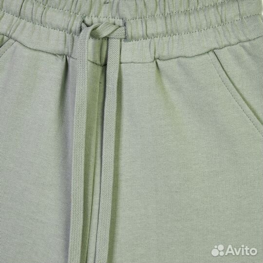 Костюм для мальчика 152-158 новый