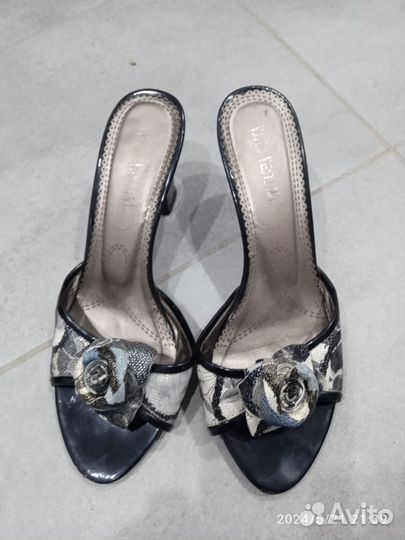 6 пар женской обуви 38 размера натуральная кожа