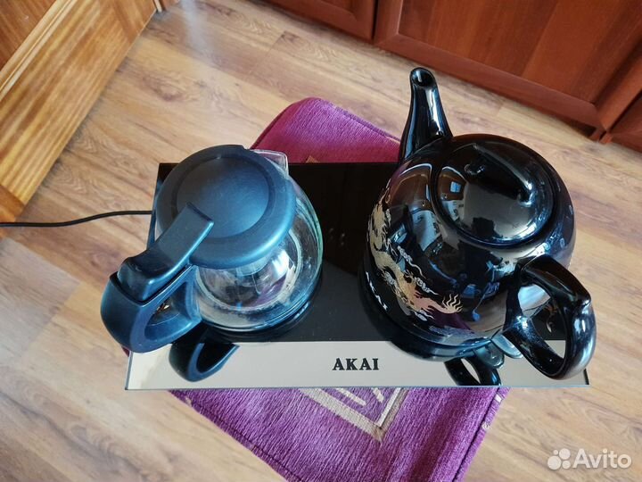 Чайники электрический и заварочный