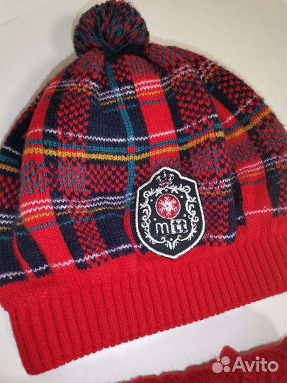 Комплект берет и перчатки шерсть