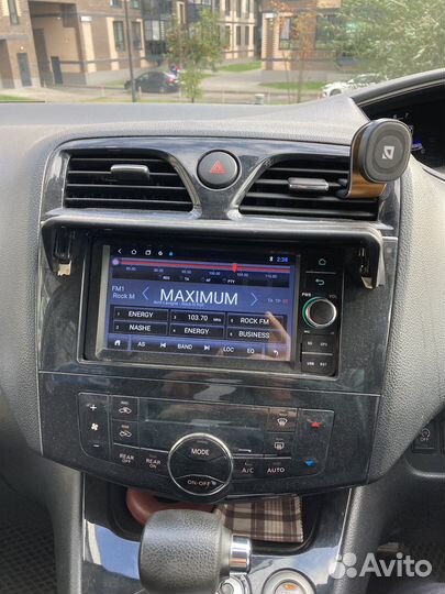 Nissan серена с26