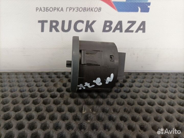 81255250130 Переключатель света фар