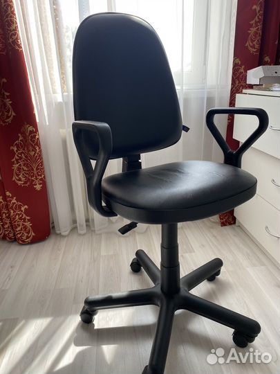 Компьютерное кресло бу
