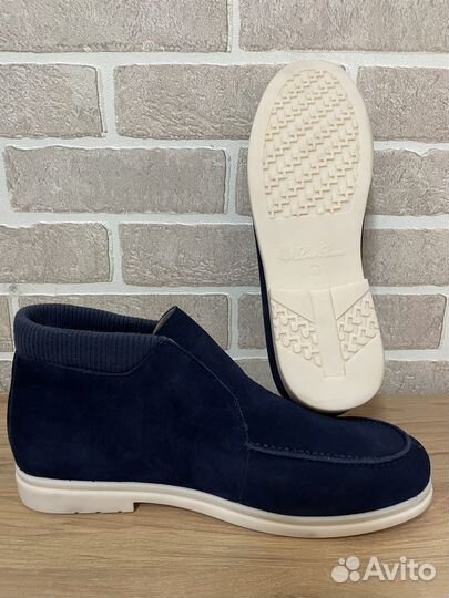 Ботинки новые 43 разм Италия натур замша