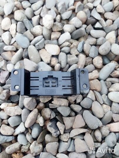 Часы Kia Sportage 1