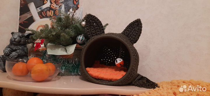 Домик для котёнка или маленькой собачки