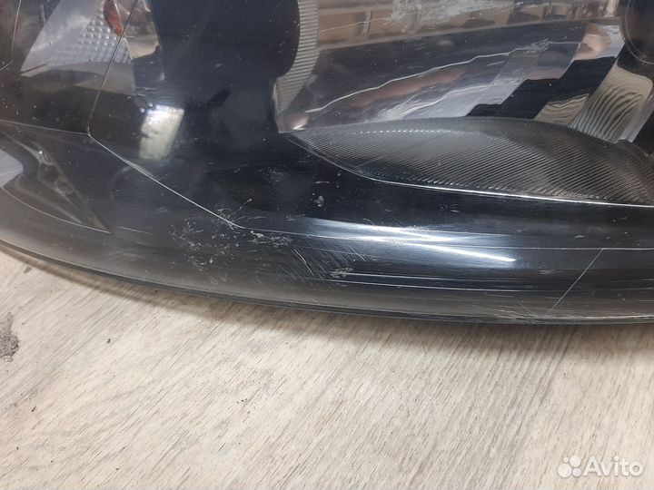 Фара VW Polo 5 левая