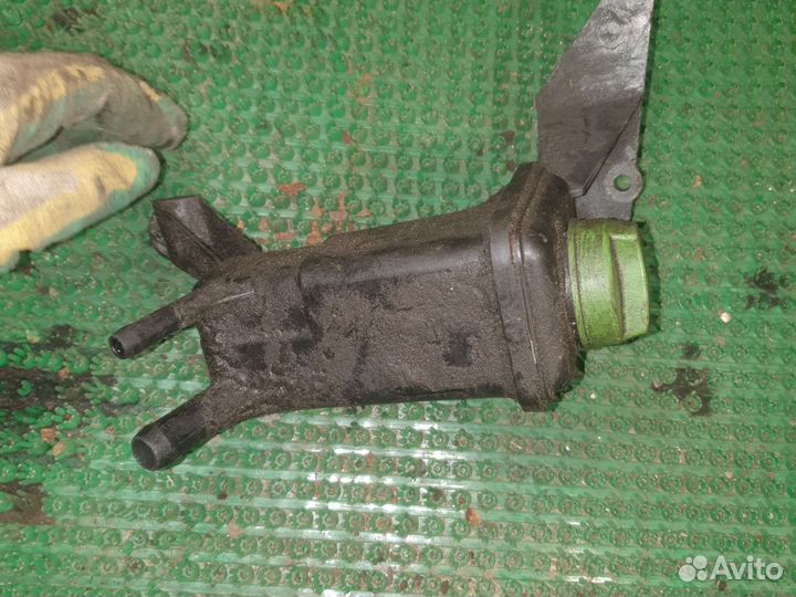 Бачок Гур Фольксваген Пассат Б5 +