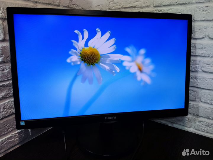 Монитор philips 24' Full HD hdmi