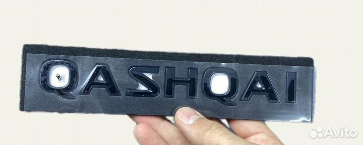 Эмблема qashqai на багажник