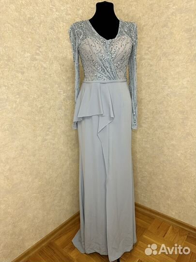 Женское вечернее платье. terani couture