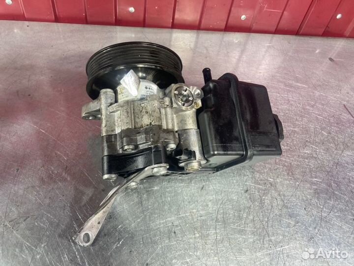 Насос гидроусилителя руля Mercedes E-Class W212