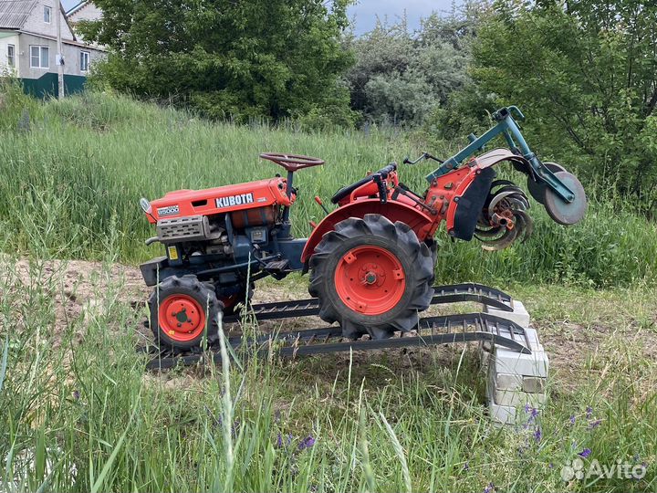 Японский минитрактор бу