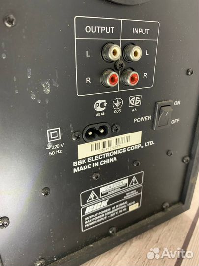 Сабвуфер BBK