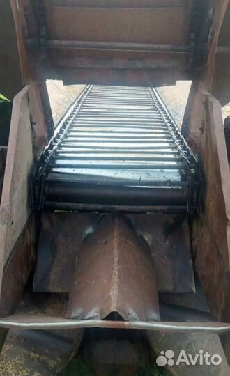 Разбрасыватель удобрений Давыдовосельмаш МВУ-6, 1999