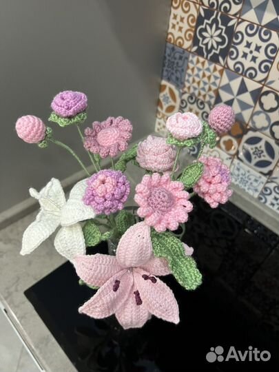 Вязаные цветы, букеты
