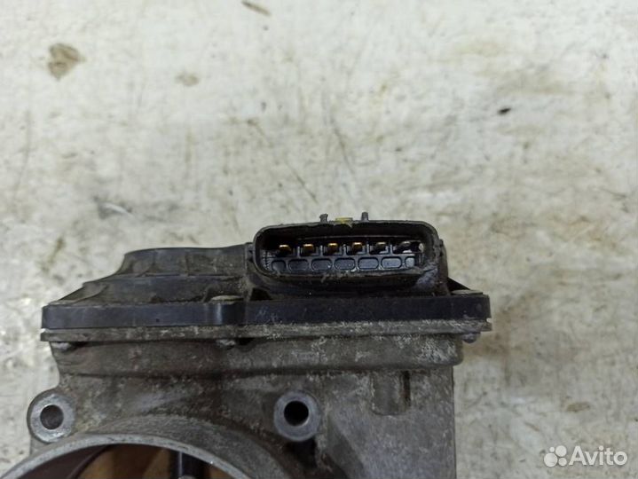 Дроссельная заслонка