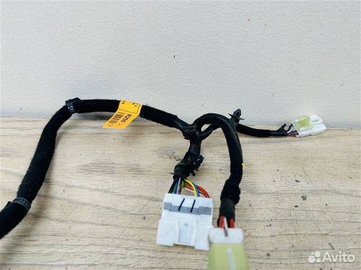 Блок управления подогревом сидений Hyundai Solaris