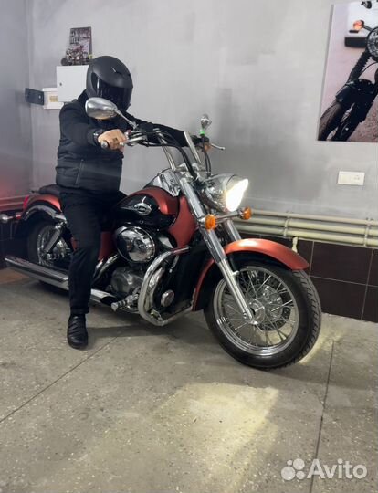 Honda shadow 750