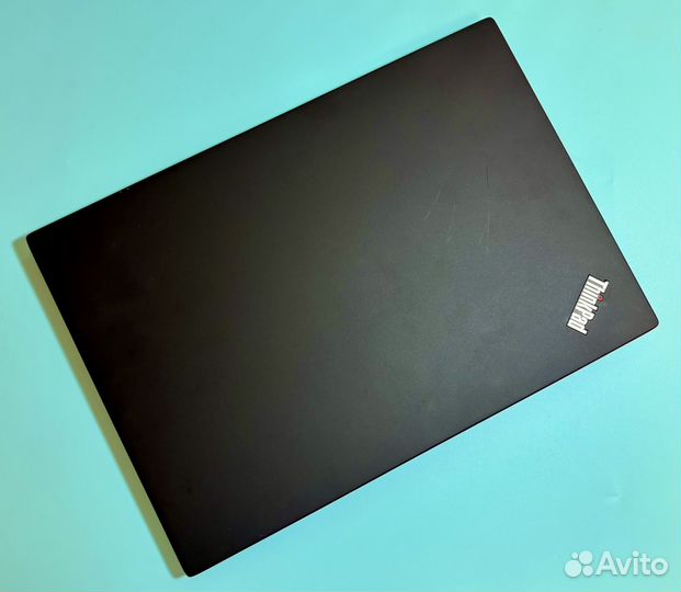 Lenovo X390 core i7 ips