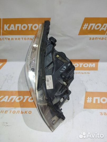 Фара Ксенон прав. Volvo S60 2 2012 31299993