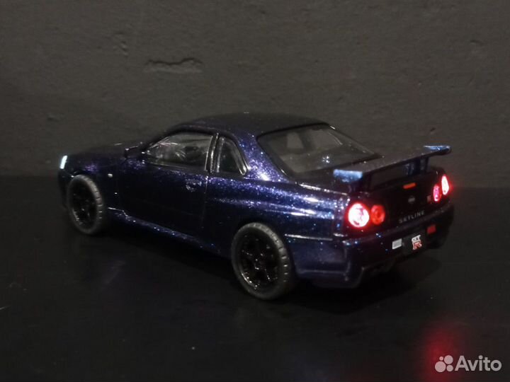 Модель nissan skyline GT-R