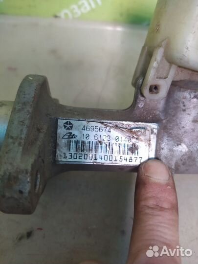 Главный тормозной цилиндр Chrysler Lhs 3.5 1993