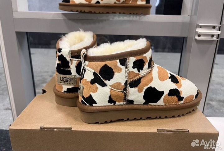 Ugg australia classic mini