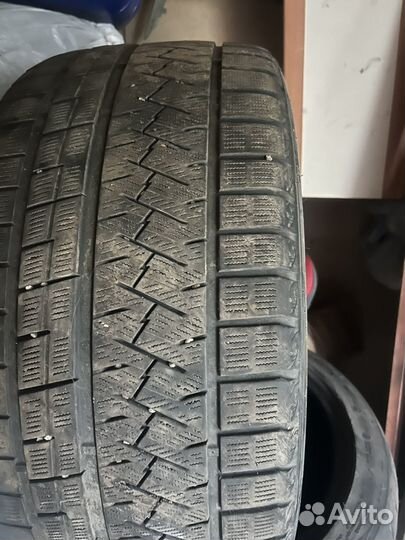 Triangle Snowlink PL02 275/45 R20 и 315/35 R20