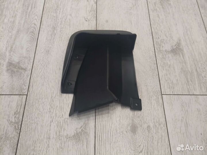 Брызговик задний правый honda civic 4D 2005-12