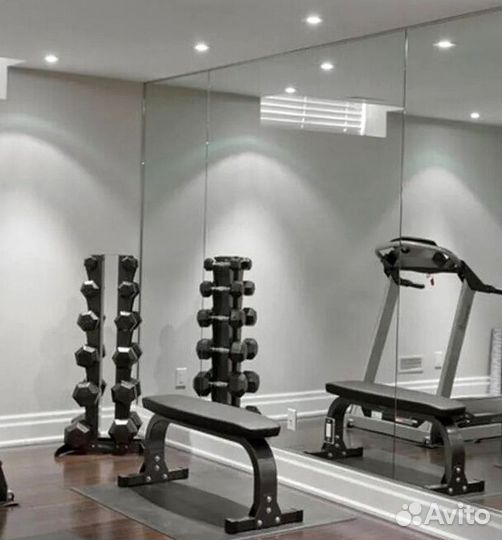 Спортзальные зеркала и стекла