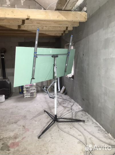 Подъемник для гипсокартона