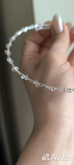 Чокер колье серебряного цвета из витого стекляруса