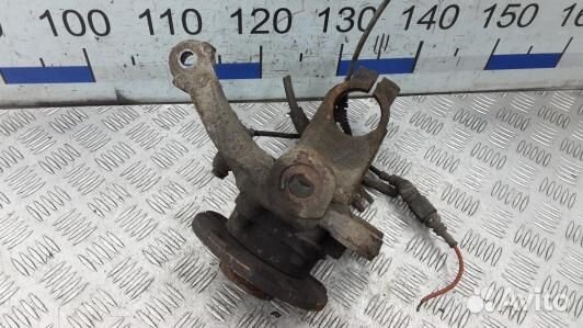 Ступица передняя левая skoda octavia A5 (7AR15K901