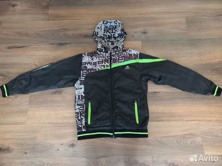Продаю детскую спортивную кофту adidas