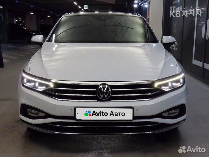Volkswagen Passat 2.0 AMT, 2022, 40 000 км