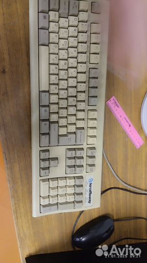 Монитор для компьютера