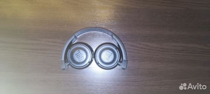 Блютуз наушники JBL